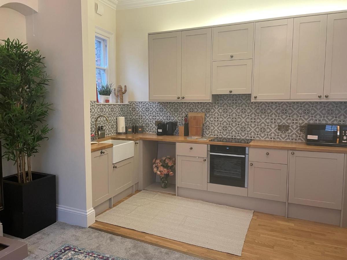 Luxury Apartment Opposite The Shambles 요크 외부 사진
